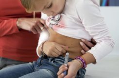 Какие симптомы сахарного диабета у детей?