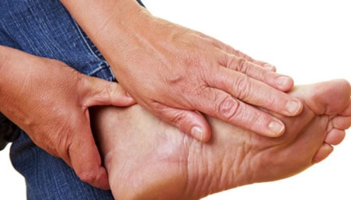 Покраснение ноги при сахарном диабете: фото и лечение пальцев и ног ниже колен