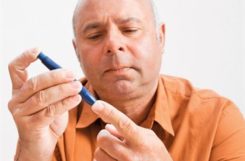 Повышенный сахар в крови: симптомы у мужчин и первые признаки диабета