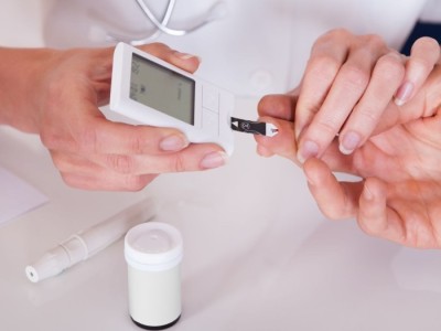 Норма уровня сахара в крови у женщин и мужчин по возрасту