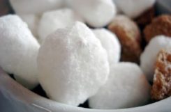 Вред сахарозаменителей: как правильно и какие использовать?