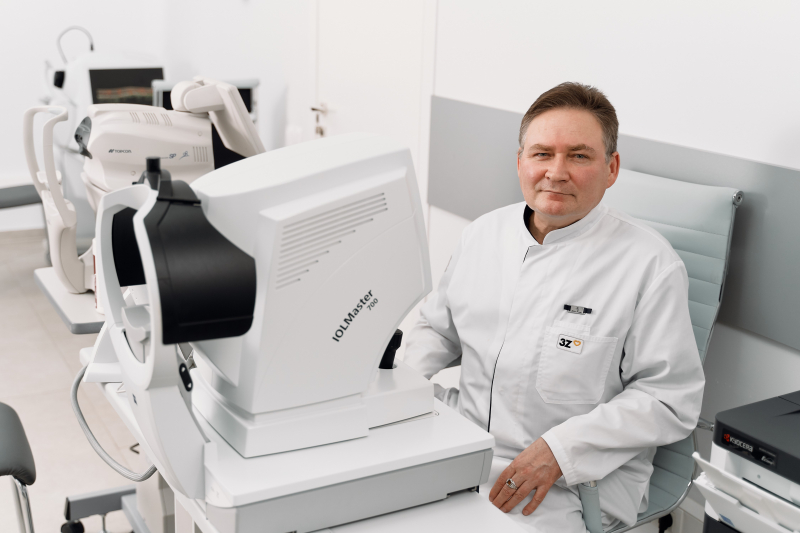 Офтальмохирург Павел Лебедев: «Коварство диабета в том, что он поражает все структуры глаза»